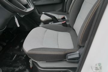 Զ�� ����V6E 3T 2.8�״��綯��ջ���38.64kWhͼƬ
