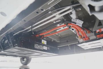 Զ�� ����V6E 3T 2.8�״��綯��ջ���38.64kWhͼƬ