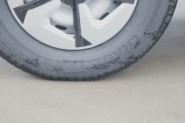 Զ�� ����V6E 3T 2.8�״��綯��ջ���38.64kWhͼƬ