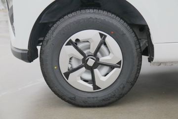 Զ�� ����V6E 3T 2.8�״��綯��ջ���38.64kWhͼƬ
