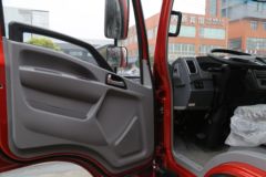 中国重汽HOWO 追梦 130马力 4.15米单排栏板轻卡(速比4.875)(ZZ1047F3215F145)