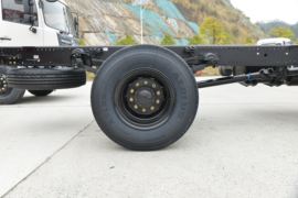 东风天锦VR&nbsp;电源车底盘图片