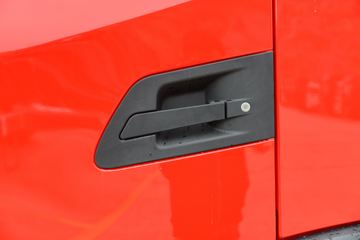 �������ó� ���KR ��Ӣ�� 210���� 4X2 6.8�������ػ���(����)(ƽ��)ͼƬ