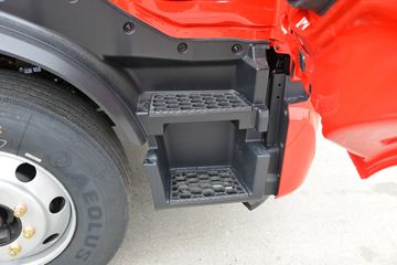 �������ó� ���KR ��Ӣ�� 210���� 4X2 6.8�������ػ���(����)(ƽ��)ͼƬ