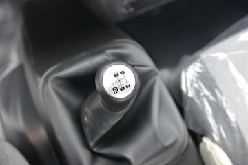 �������ó� ���KR ��Ӣ�� 210���� 4X2 6.8�������ػ���(����)(ƽ��)ͼƬ