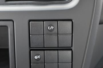 �������ó� ���KR ��Ӣ�� 210���� 4X2 6.8�������ػ���(����)(ƽ��)ͼƬ