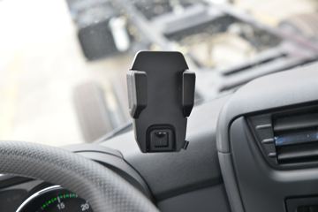 �������ó� ���KR ��Ӣ�� 210���� 4X2 6.8�������ػ���(����)(ƽ��)ͼƬ