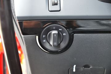 �������ó� ���KR ��Ӣ�� 210���� 4X2 6.8�������ػ���(����)(ƽ��)ͼƬ