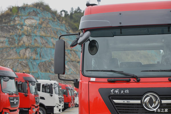 东风商用车载货车东风天锦KR进行优惠促销活动