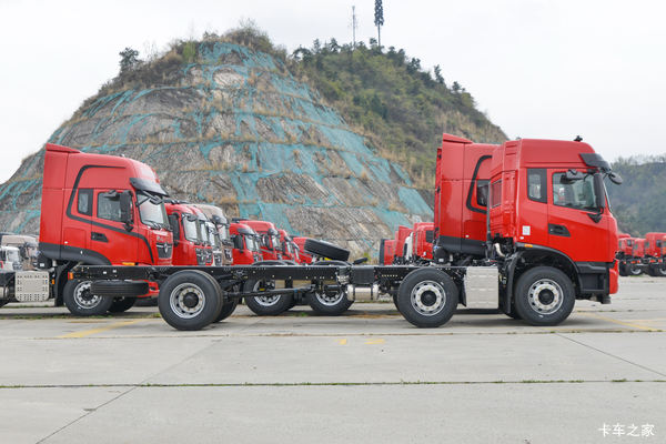 最高优惠0.3万 东风天锦KR载货车火热促销中