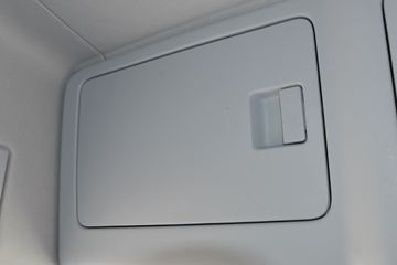 �������ó� ���KR ��Ӣ�� 300���� 6X2 6.8�������ػ���(����)ͼƬ