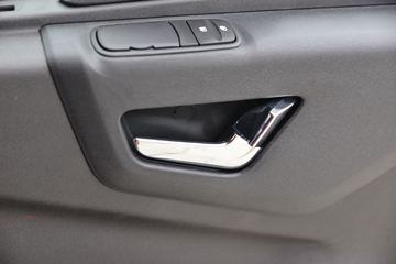 �������ó� ���KR ��Ӣ�� 300���� 6X2 6.8�������ػ���(����)ͼƬ