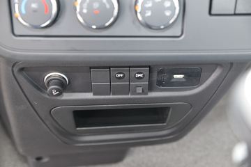 �������ó� ���KR ��Ӣ�� 300���� 6X2 6.8�������ػ���(����)ͼƬ