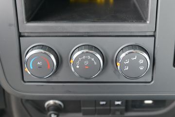 �������ó� ���KR ��Ӣ�� 300���� 6X2 6.8�������ػ���(����)ͼƬ