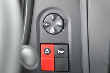 �������ó� ���KR ��Ӣ�� 300���� 6X2 6.8�������ػ���(����)ͼƬ