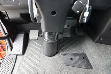 �������ó� ���KR ��Ӣ�� 300���� 6X2 6.8�������ػ���(����)ͼƬ