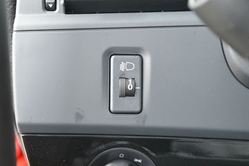 �������ó� ���KR ��Ӣ�� 300���� 6X2 6.8�������ػ���(����)ͼƬ