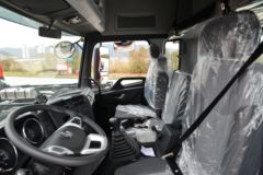 东风商用车 天锦KR 精英版 300马力 6X2 6.8米栏板载货车(国六)(DFH1250E)