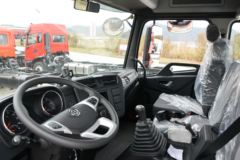 东风商用车 天锦KR 精英版 300马力 6X2 6.8米栏板载货车(国六)(DFH1250E)