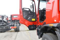 东风商用车 天锦KR 精英版 300马力 6X2 6.8米栏板载货车(国六)(DFH1250E)
