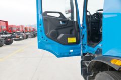 东风商用车 天锦KR 舒适版 220马力 4X2 9.8米厢式载货车(平顶)(速比4.33)(DFH5180XXYE6)