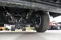 东风商用车 天锦KR 舒适版 220马力 4X2 9.8米厢式载货车(平顶)(速比4.33)(DFH5180XXYE6)