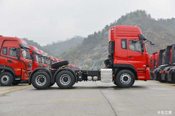 �������񶫷����ó�����VL�ؿ� 340���� 4X2ǣ����