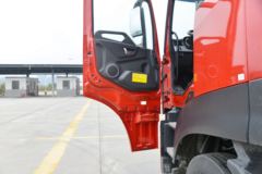 东风商用车 天龙KL重卡 430马力 6X4 AMT自动挡危险品牵引车(国六)(DFH4250D4)