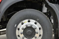 东风商用车 天龙KL重卡 430马力 6X4 AMT自动挡危险品牵引车(国六)(DFH4250D4)
