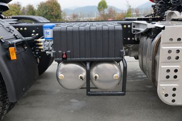 �������ó� ����KL�ؿ� 465���� 6X4ǣ����(DFH4250D3)ͼƬ