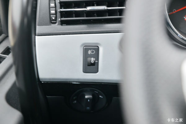 ���������´��ػ�����KL�ؿ� 520���� 6X4 