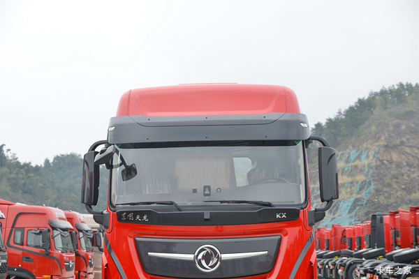 东风商用车 天龙旗舰520最高优惠0.3万!