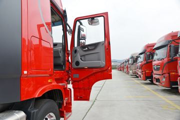 �������ó� �����콢KX ����� 465���� 6X4 ǣ����(����)ͼƬ