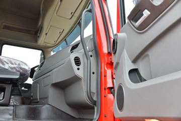 �������ó� �����콢KX ����� 465���� 6X4 ǣ����(����)ͼƬ