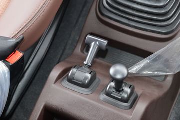 �������ó� �����콢KX ����� 465���� 6X4 ǣ����(����)ͼƬ