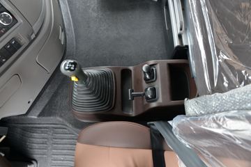 �������ó� �����콢KX ����� 465���� 6X4 ǣ����(����)ͼƬ