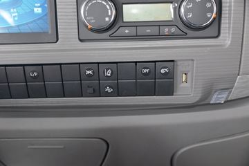 �������ó� �����콢KX ����� 465���� 6X4 ǣ����(����)ͼƬ