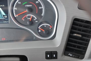 �������ó� �����콢KX ����� 465���� 6X4 ǣ����(����)ͼƬ