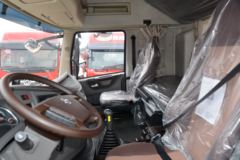 东风商用车 天龙旗舰KX 经典版 465马力 6X4 牵引车(国六)