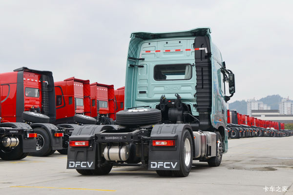 许昌风神优惠季天龙旗舰GX 560马力 6X4 AMT自动挡牵引