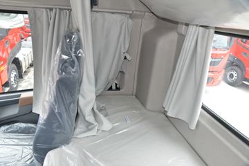 �������ó� �����콢GX 520���� 4X2 AMT�Զ���ǣ����(����)(DFH4180C2)ͼƬ