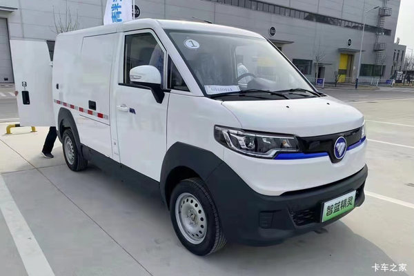 优惠 1.2万智蓝精灵电动封闭厢货促销中