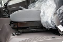 现代商用车 泓图EV 4.5T 4.2米单排纯电动厢式轻卡(CHM5045XXYZDC33BEV)114.5kWh