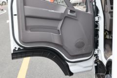 现代商用车 泓图EV 4.5T 4.2米单排纯电动厢式轻卡(CHM5045XXYZDC33BEV)114.5kWh