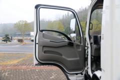 江铃 凯运 143马力 4.08米单排厢式轻卡(国六)(JX5045XXYTGE26)