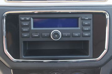  F300 2022 ˰ 1.5L 115  5MT ˫ƤͼƬ