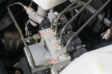  F300 2022 ˰ 1.5L 115  5MT ˫ƤͼƬ