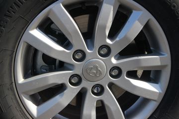  F300 2022 ˰ 1.5L 115  5MT ˫ƤͼƬ