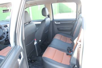 ���� ����F300 2022�� ���˰� 1.5L���� 115���� ���� 5MT ����˫��Ƥ��ͼƬ