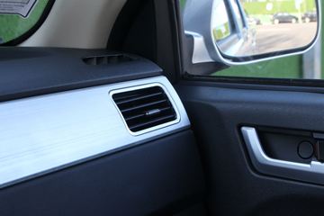 ���� ����F300 2022�� ���˰� 1.5L���� 115���� ���� 5MT ����˫��Ƥ��ͼƬ